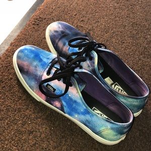 Vans Galaxy low top shoes
